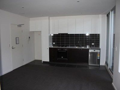 601 / 8 Gheringhap Street, Geelong