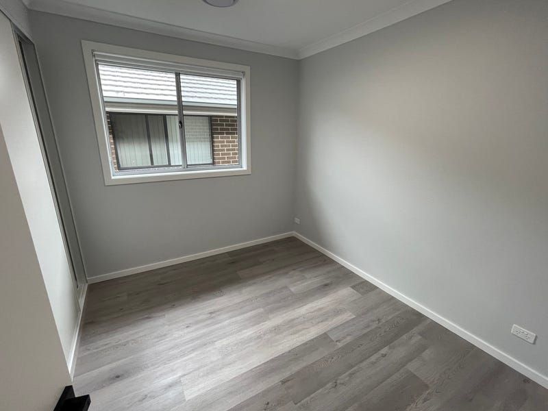 77A Torrens Street, Canley Heights