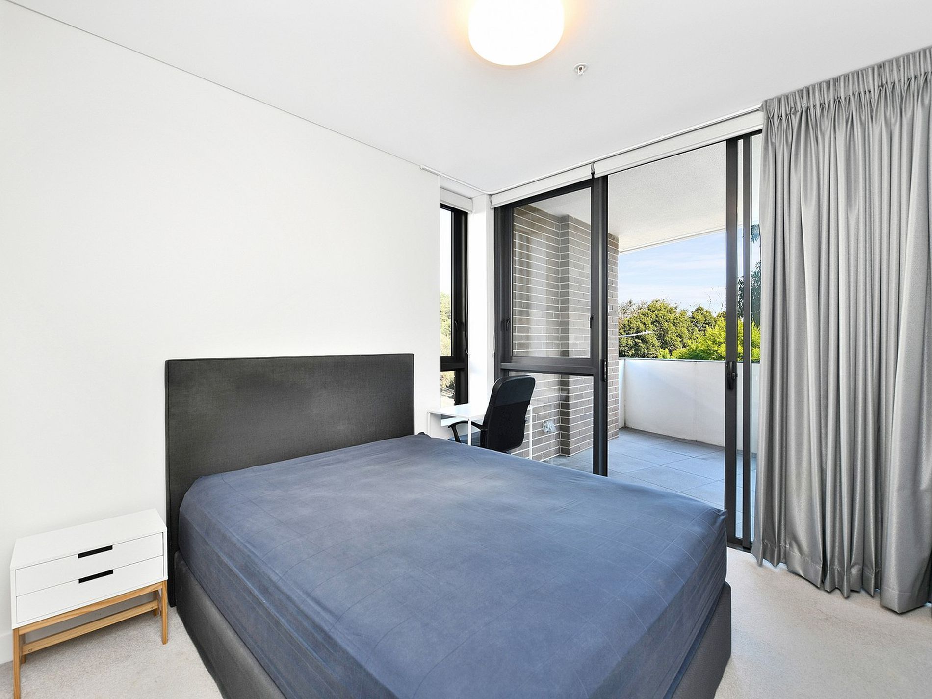 211 / 1 Cullen Close, Forest Lodge