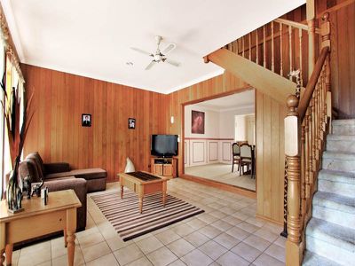 3 Fir Crescent, Albion Park Rail