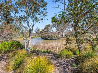 128 Laurimar Boulevard, Doreen