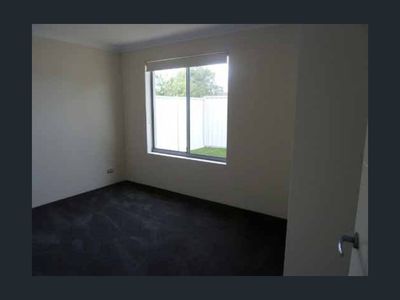 1B Elstead Way, Morley
