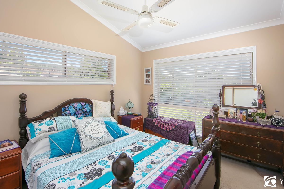 2 / 5 Amber Close, Townsend