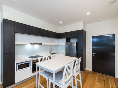 305 / 9 Tully Road, East Perth