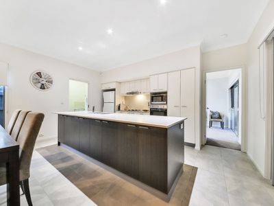 14 Macquarie Street, Wakerley