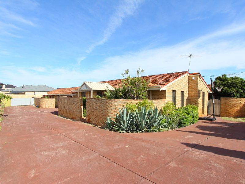 112 Telford Cres, Stirling