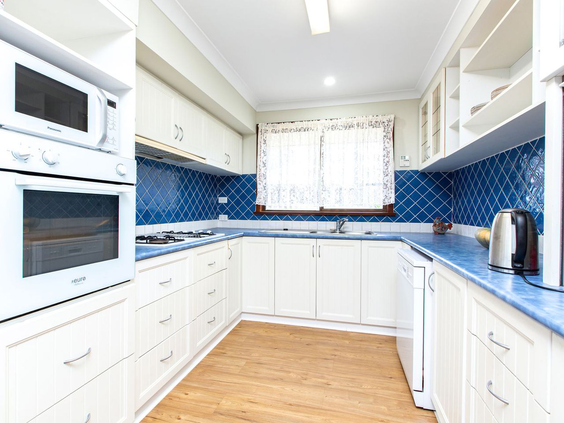 24 Hutchinson Road, Burekup