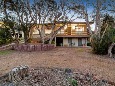 16 Lucien Road, Rye