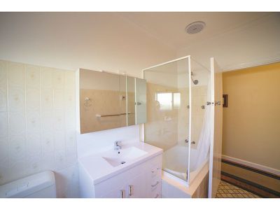 3 Stroud Avenue, Dubbo