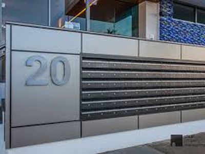 60 / 20  ROWE AVENUE, Rivervale