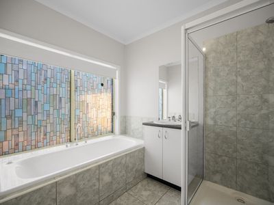 4 Montana Drive, Werribee