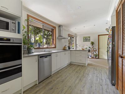 53 Wyoming Avenue, Burrill Lake