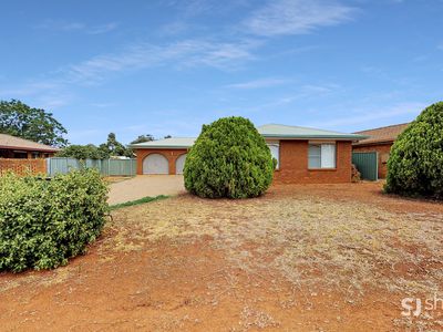 5 Eyre Street, Dubbo