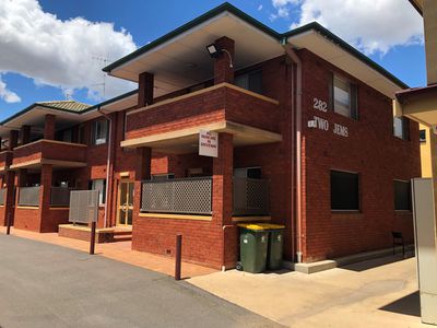 1 / 282 Macquarie Street, Dubbo