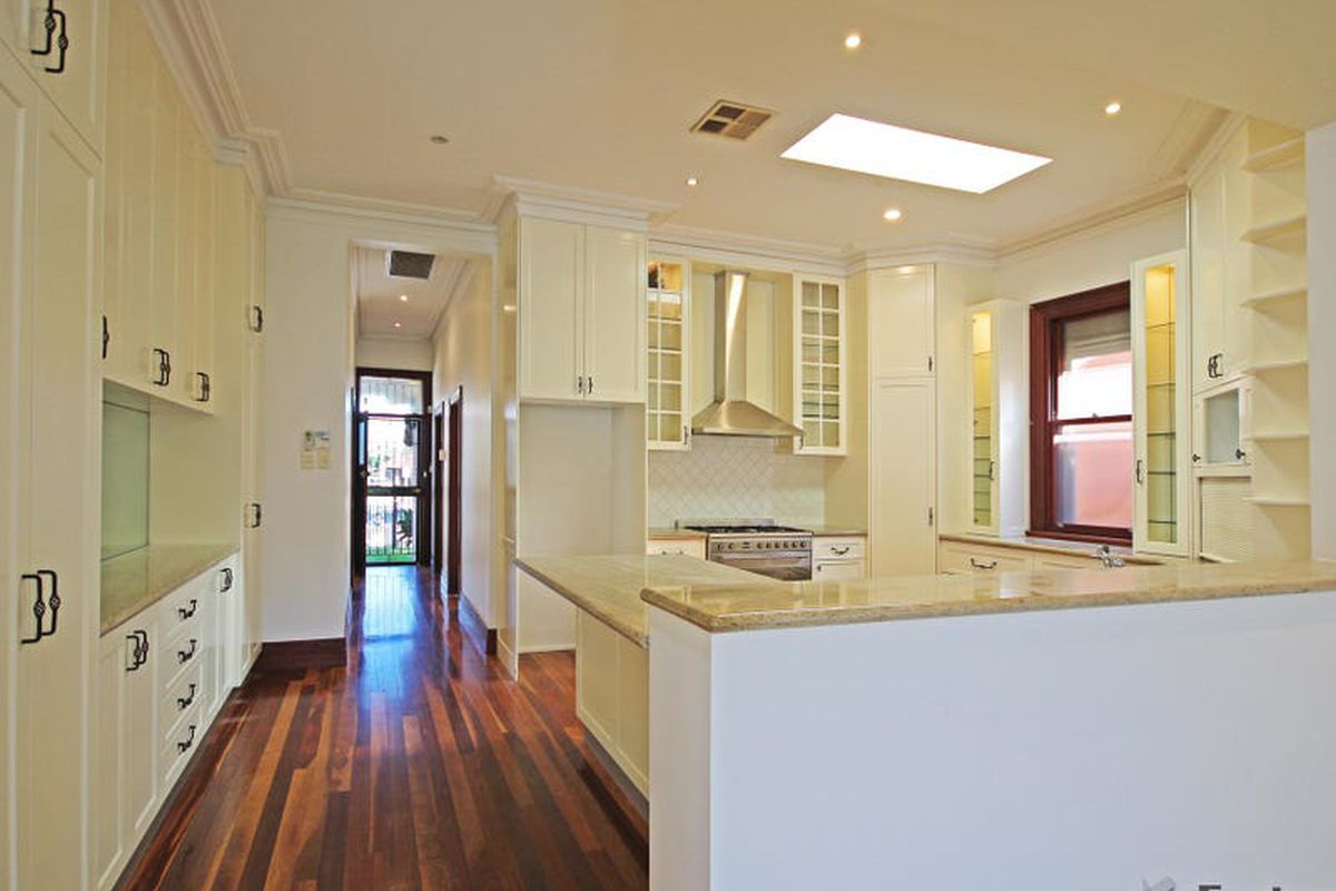 11 Frederick Street, Concord