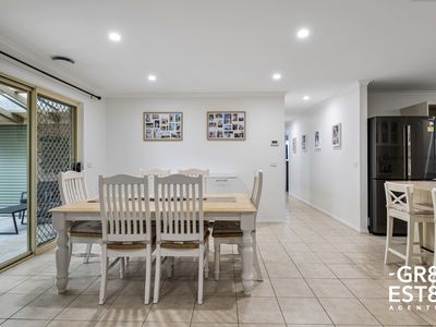 42 Von Nida Drive, Cranbourne North
