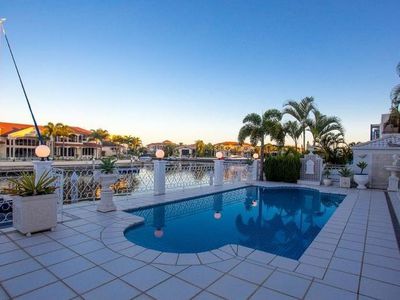 11 The Sovereign Mile, Paradise Point