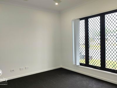 61 Shadforth Street, Burpengary East