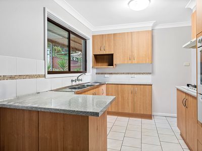 14 Robert Street, Kanahooka