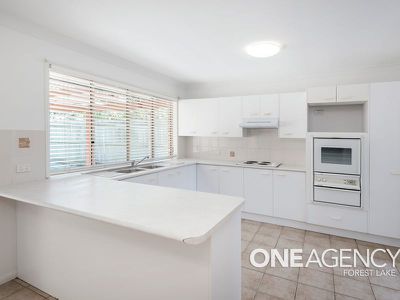 16 Noumea pl, Forest Lake