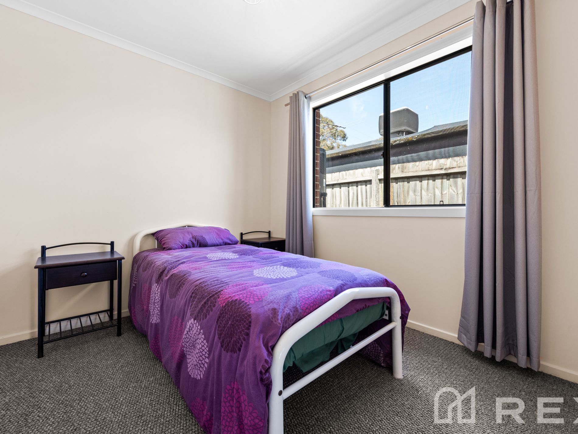19 Calais Cct, Cranbourne West