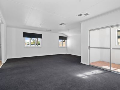 121 Collins Street, Piccadilly