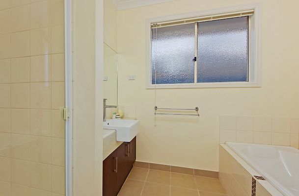 7 Grove Road, Craigieburn