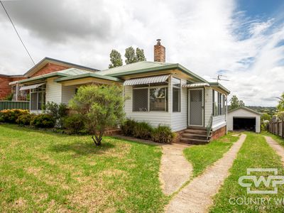 30 Lawrance Street, Glen Innes