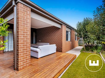 98 Scotsdale Drive, Cranbourne East