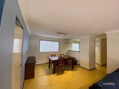 5 / 120 Lake Street, Northbridge