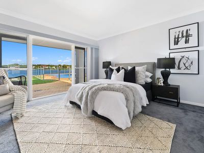 9 Parkwater Point, Helensvale