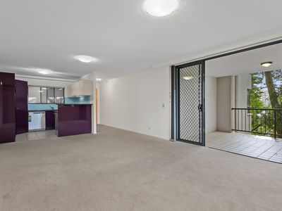 23 / 7 Landsborough Tce, Toowong