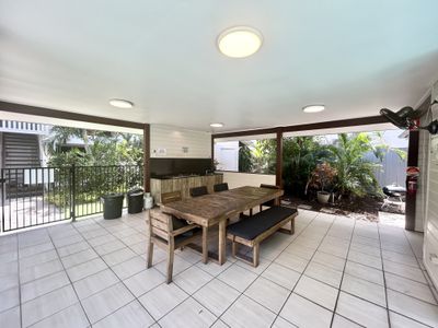 21 / 236-248 Grafton Street, Cairns North