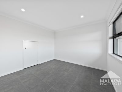 12 Stroll Lane, Fraser Rise