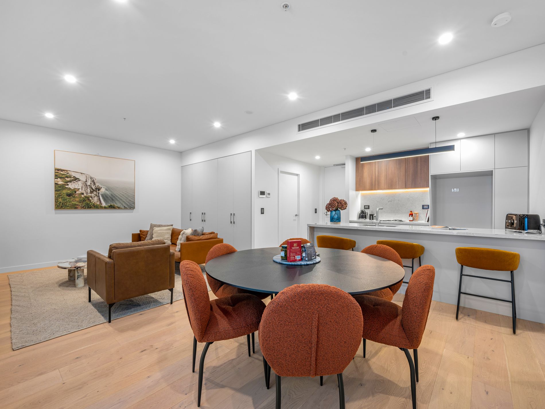 12 Rothschild Avenue, Rosebery