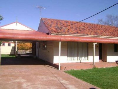 27 Oak Street, Parramatta