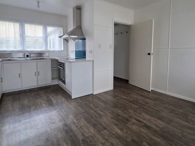 8B Devon Place, Cannons Creek