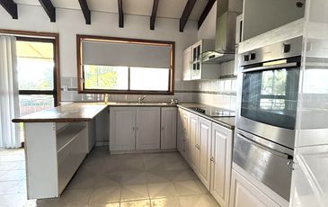 1 Apanie Close, Summerland Point