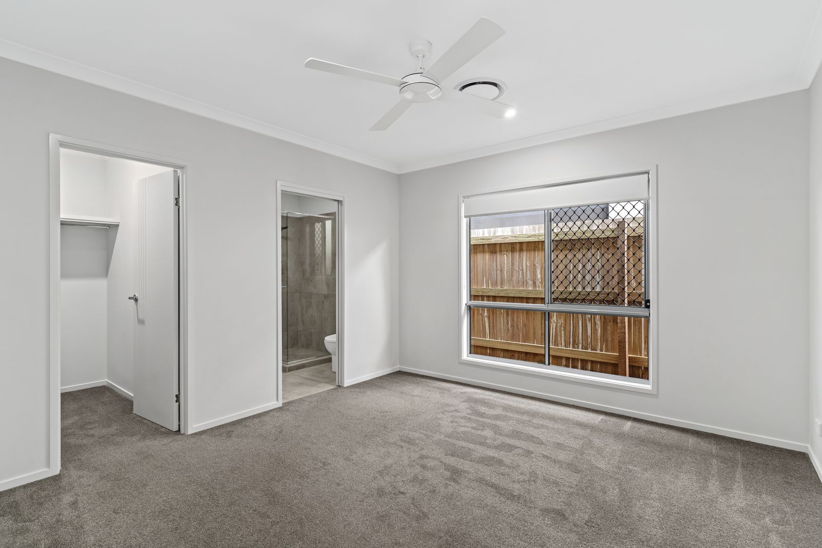 Photo 16 of 23, 66 Berry Terrace, Baringa