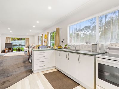 68 Woodside Road, Massey