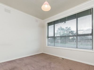 1 Drews Road, Marshall