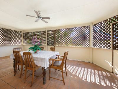 35 Pines Avenue, Cooroibah