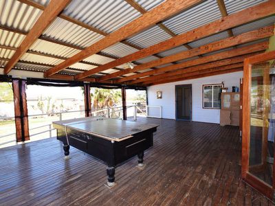 17 Wompoo Road, Longreach