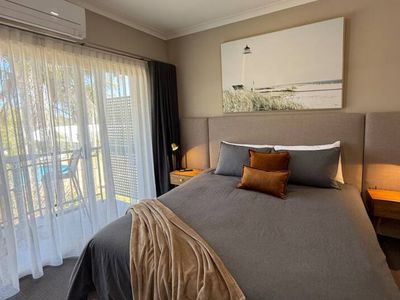 33 / 105 Old Coast Road, Pelican Point