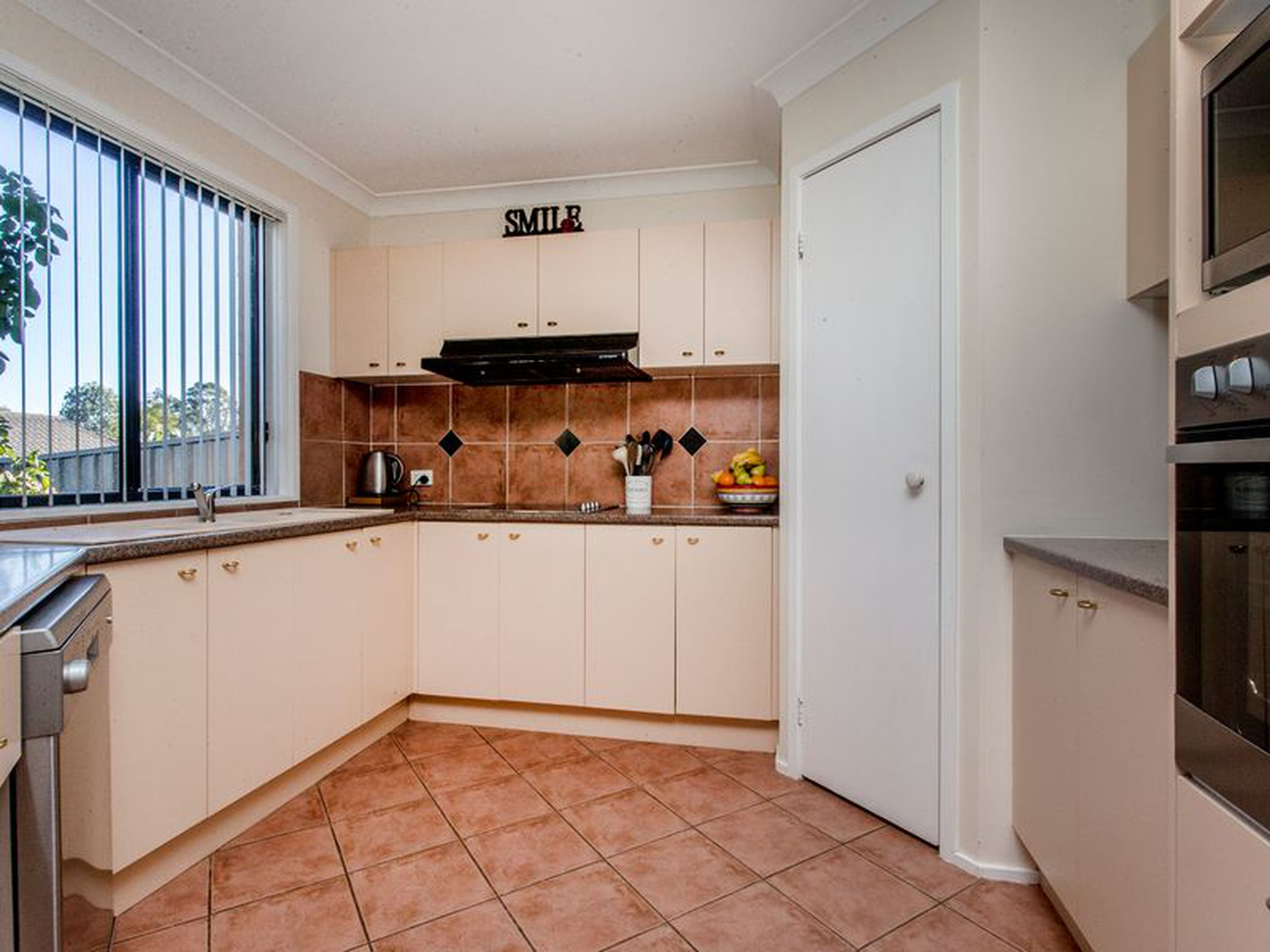 3 Bronte Way, GLENMORE PARK