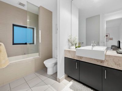 Apartment 7 / 50 Peter Thomson Drive, Fingal