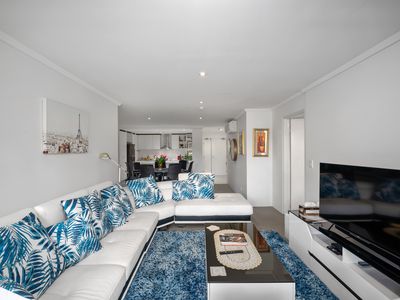 3 / 138 Mounts Bay Road, Perth