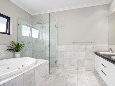 10A Reynold Road, Applecross