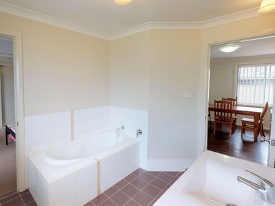54 Catherine Drive, Dubbo