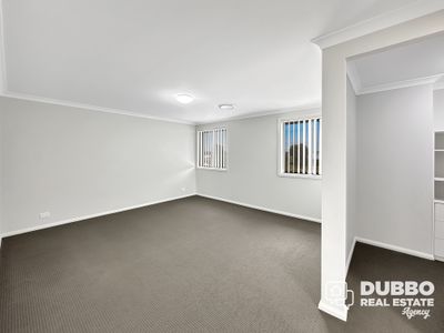 23 Amadeus Avenue, Dubbo